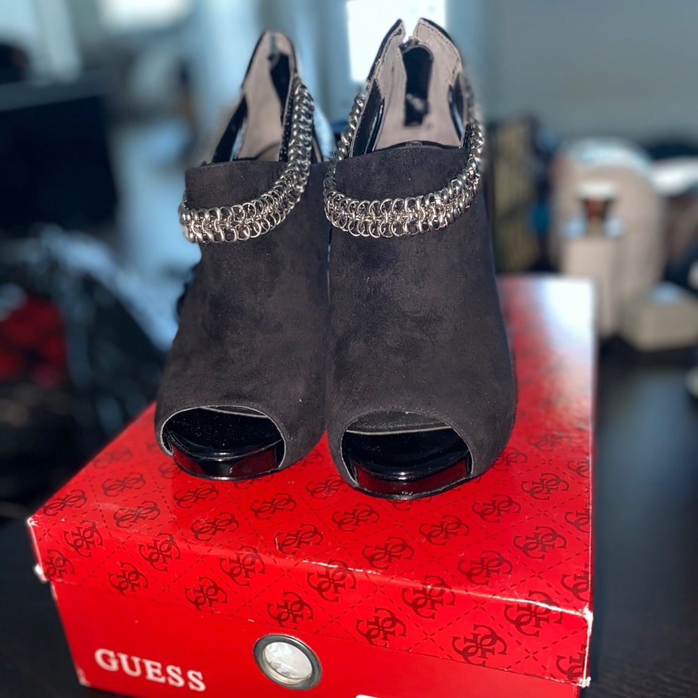 Guess Suede Bootie - Picture 2 of 2